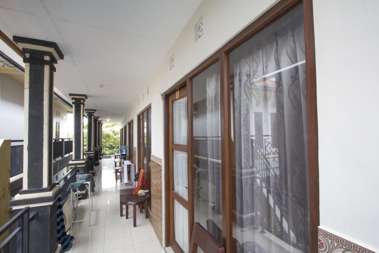 Putra Dadi Guest House Canggu Exterior foto